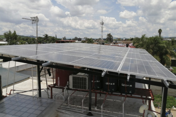 proyecto-de-paneles-solares-en-abarrotes-las-liebres (1)