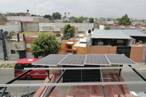 proyecto-de-paneles-solares-en-abarrotes-pablo-valdez-omar-michel (2)