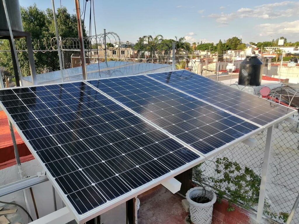 Cuánto cuestan los paneles solares para una casa de 1500 pies cuadrad –  PowMr